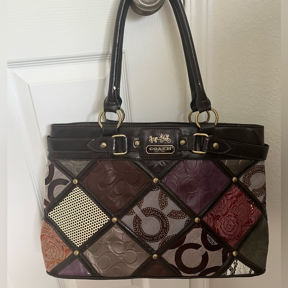 Coach Handbags - Coach bag